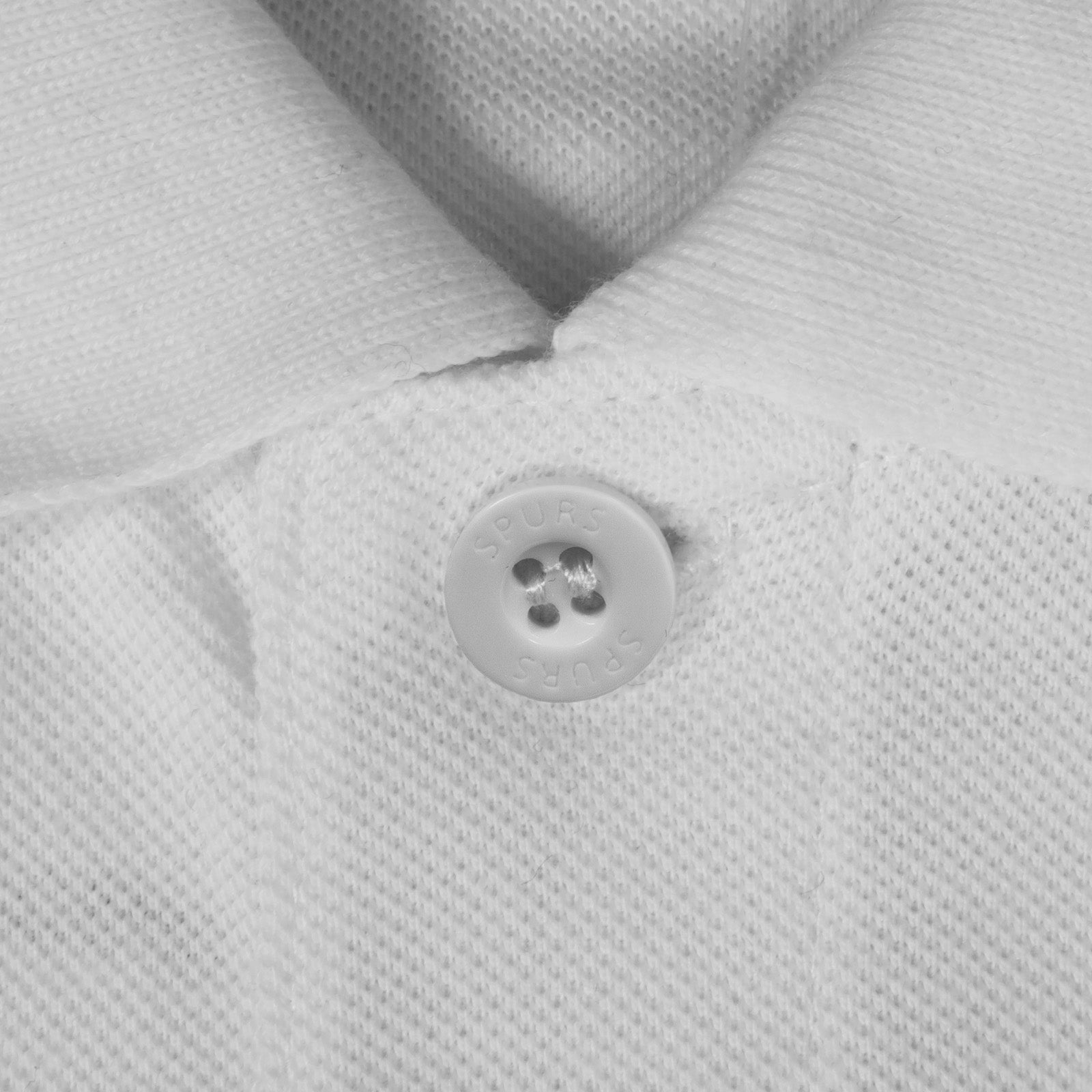 White Single Crest